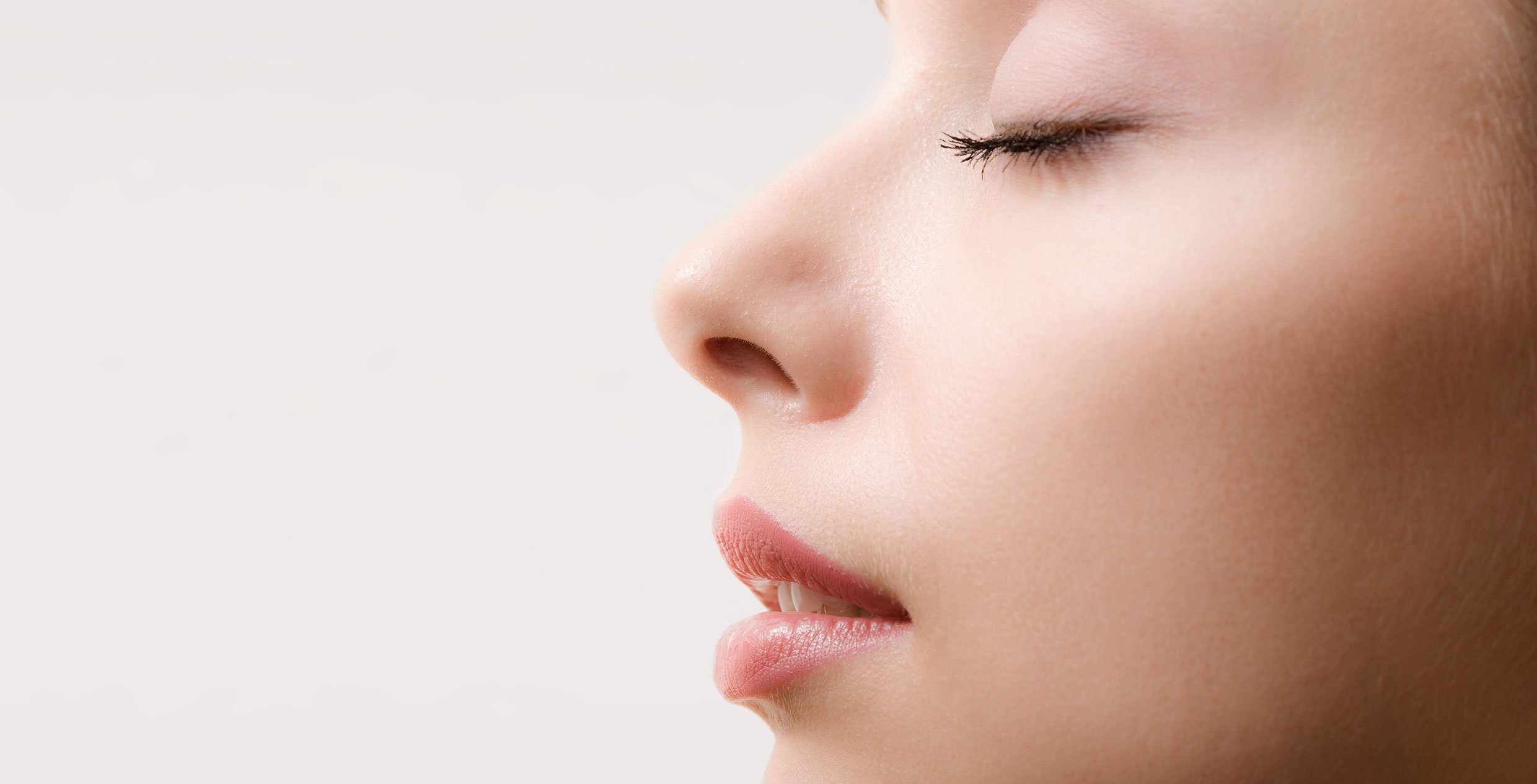 Operacje plastyczne nosa, korekta nosa, rhinoplastyka