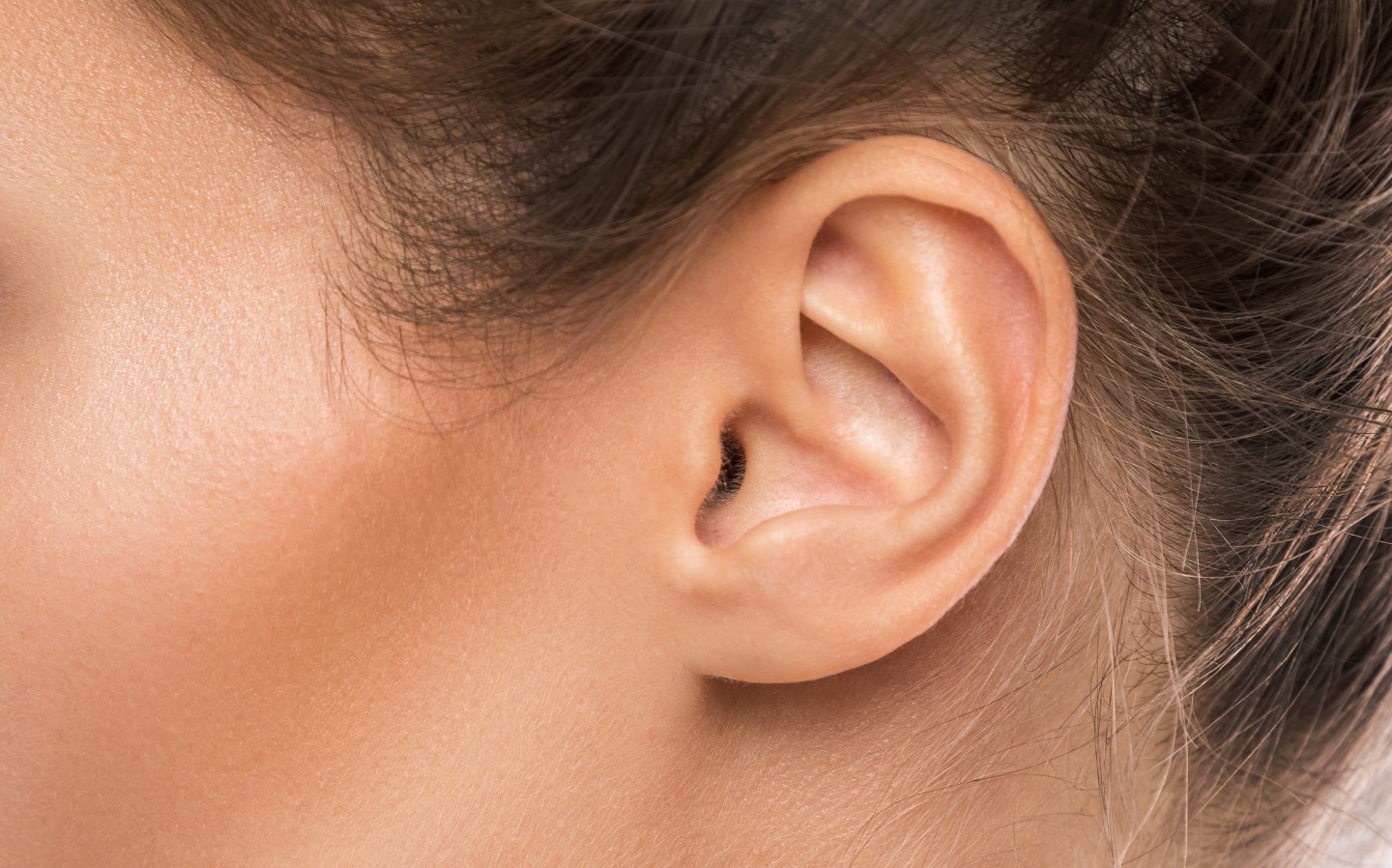 operacja plastyczna uszu warszawa